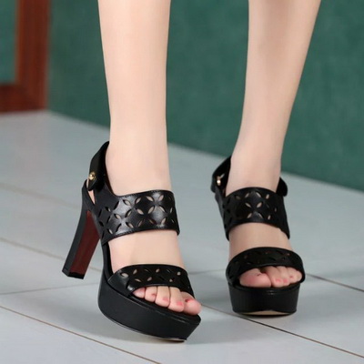 LV Sandals Women--006